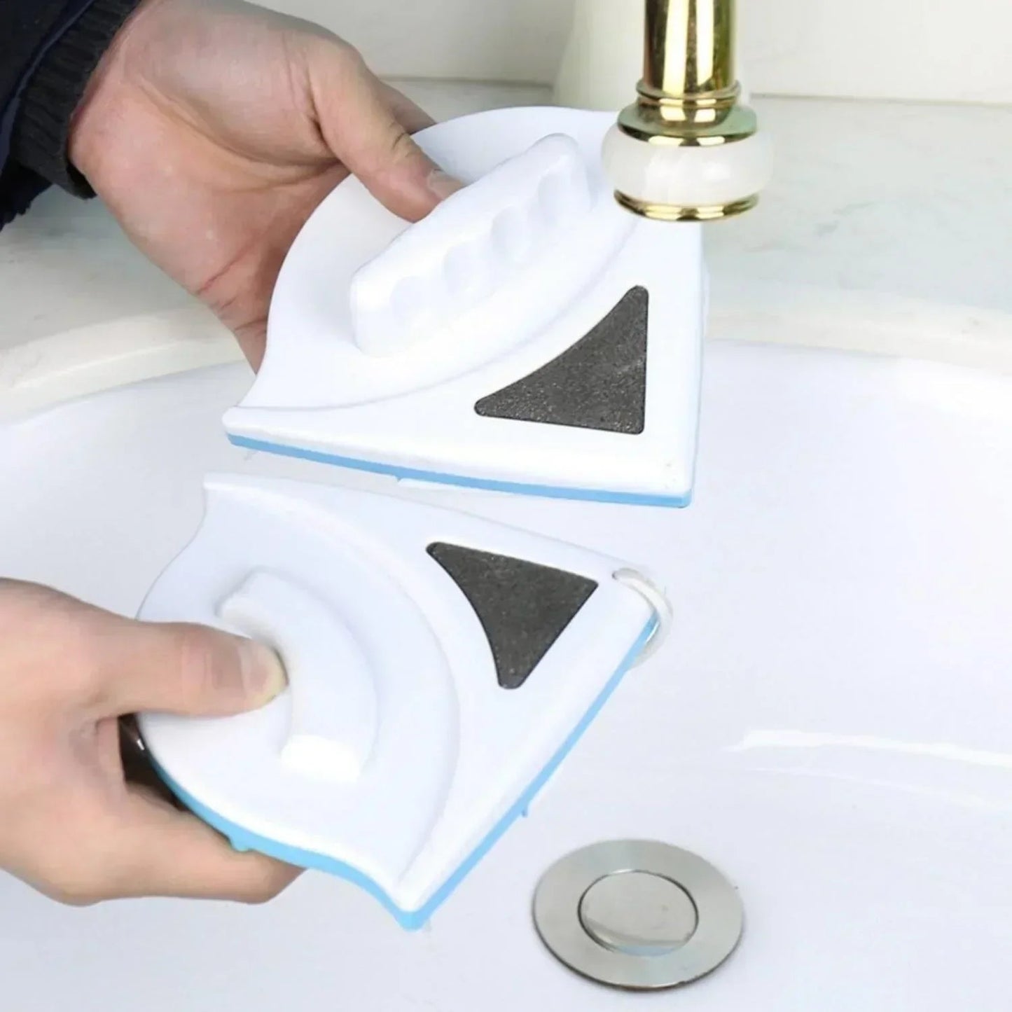 Magnetic Double-Sided Window Cleaner