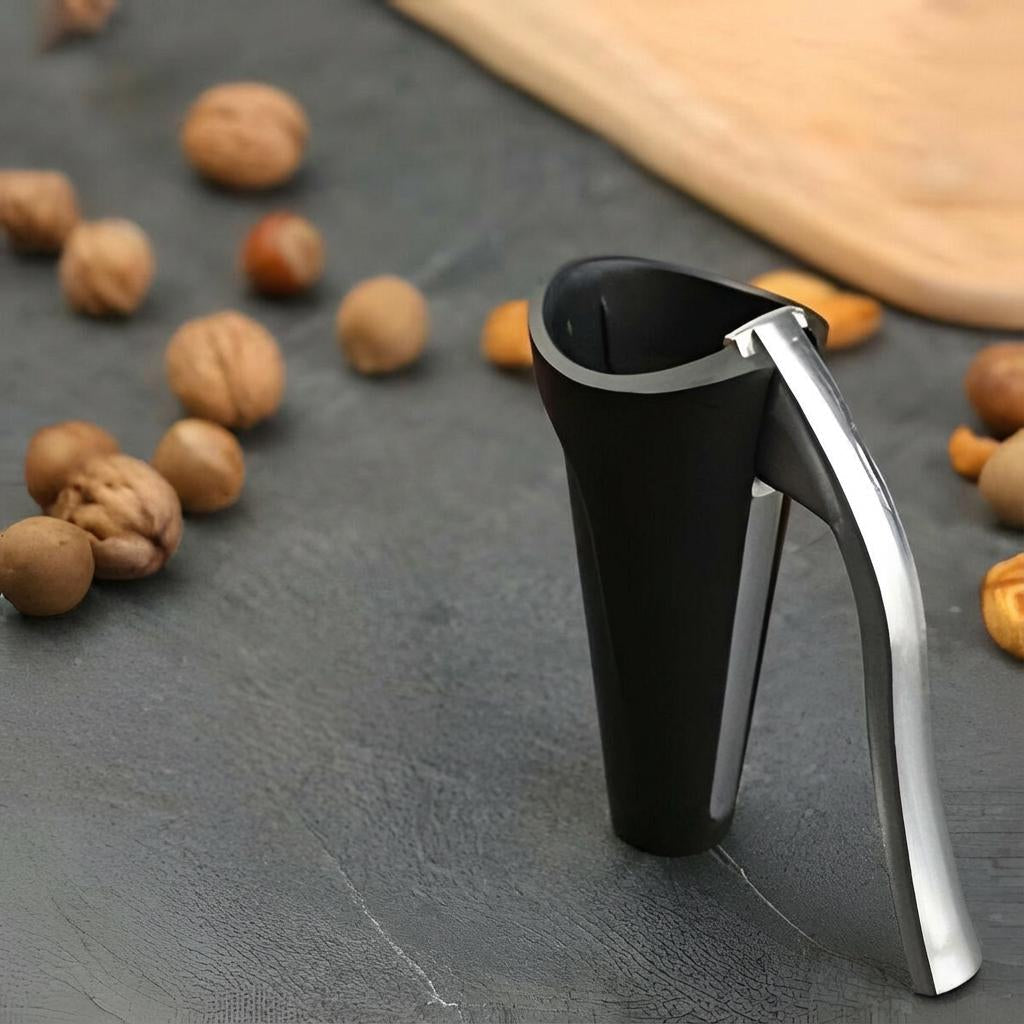 Ergonomic Nutcracker Lever Mechanism