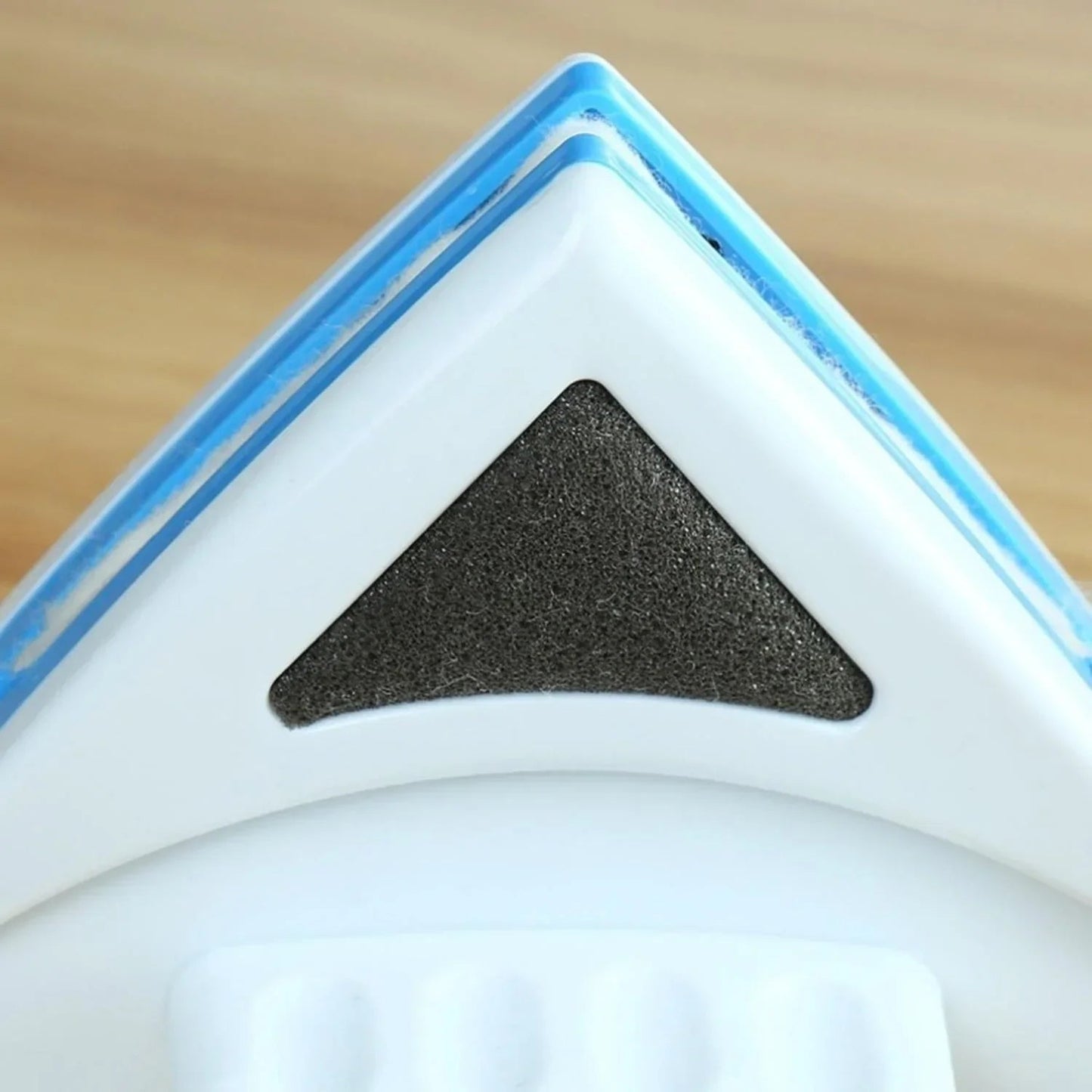 Magnetic Double-Sided Window Cleaner