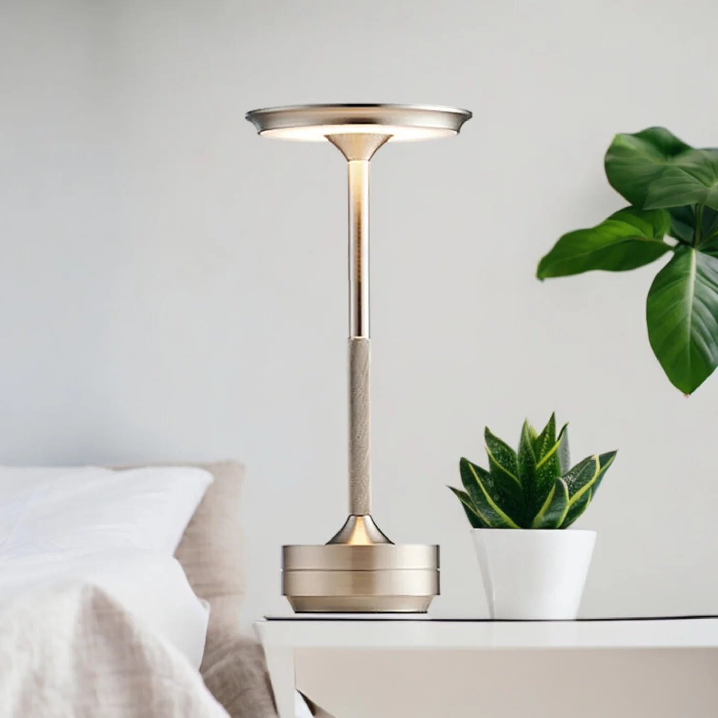 Cordless Touch Table Lamp