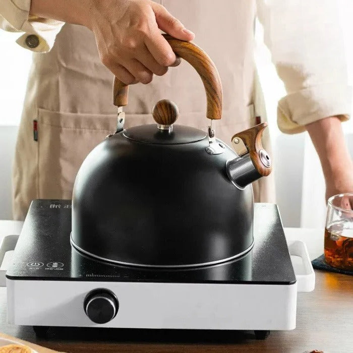 Whistling Kettle for Hot Drinks