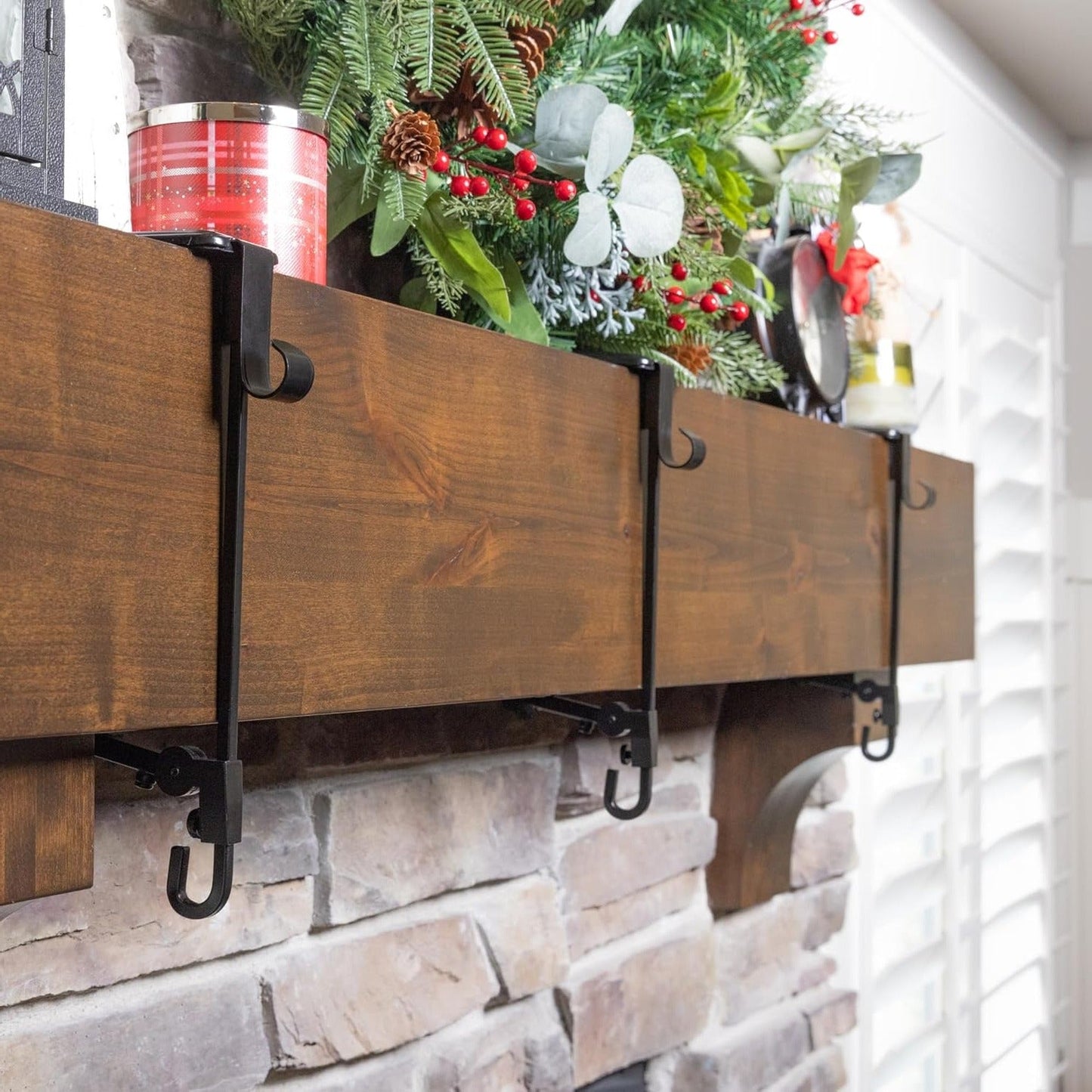 Fireplace Stocking Garland Hanger Set